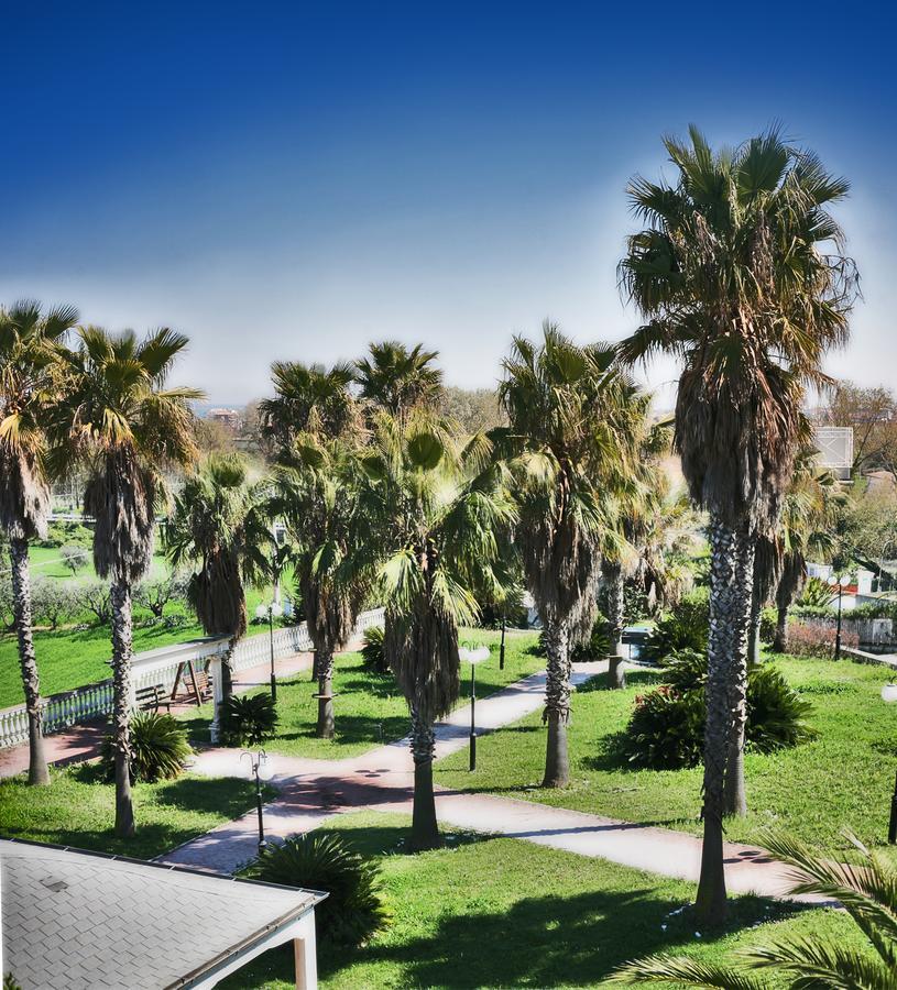 Villa Dei Romanzi Торторето Экстерьер фото