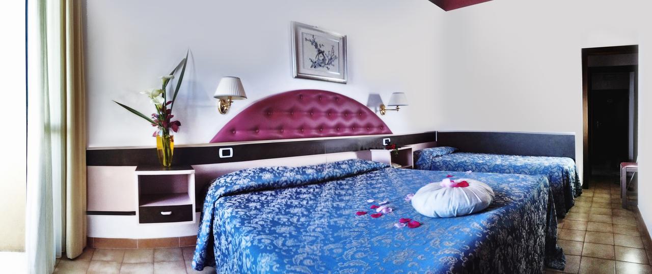 Villa Dei Romanzi Торторето Экстерьер фото