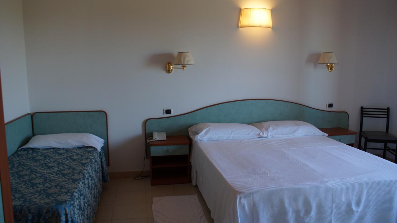 Villa Dei Romanzi Торторето Экстерьер фото